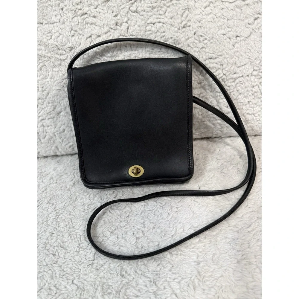 Vintage pre 1994 coach 014-9901 